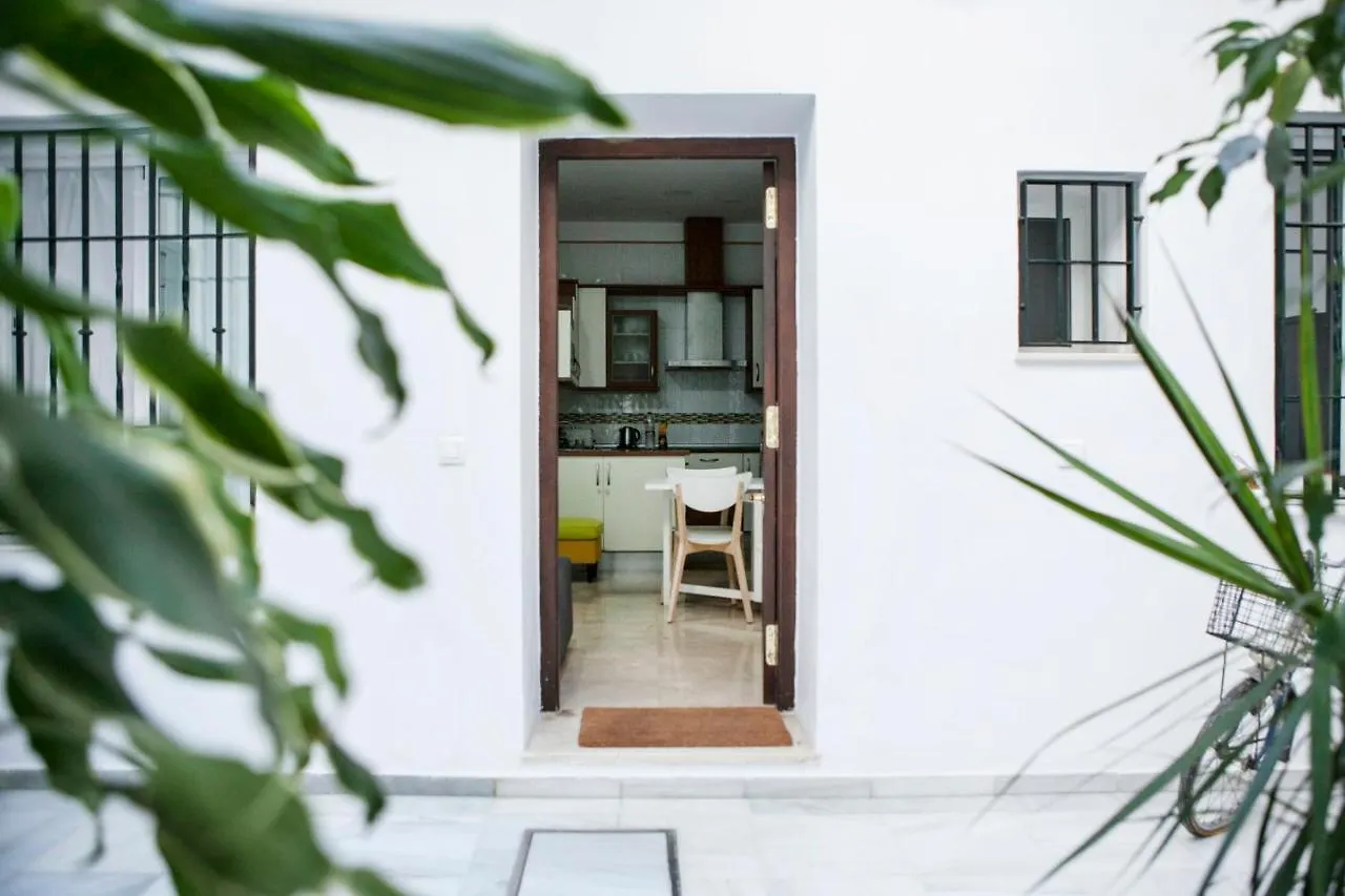 アパート Centrico, Patio Tipico Sevillano スペイン
